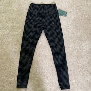 NWT Lysse high waisted checkered leggings